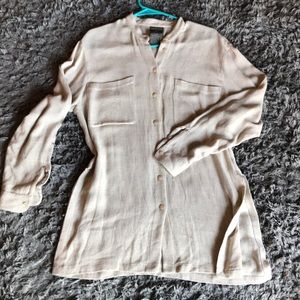 Australian Linen and rayon long sleeve blouse. S